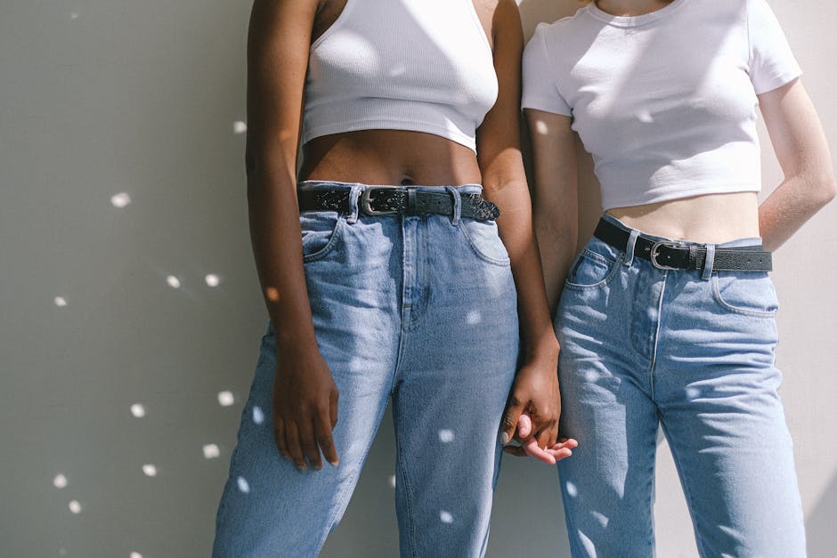 Best Jeans to Hide a Tummy: 2026 Buyer’s Guide