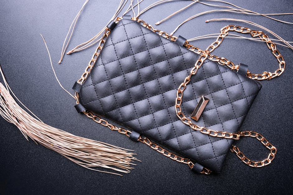 How to Read a Handbag Brand Before You Spend a Dollar